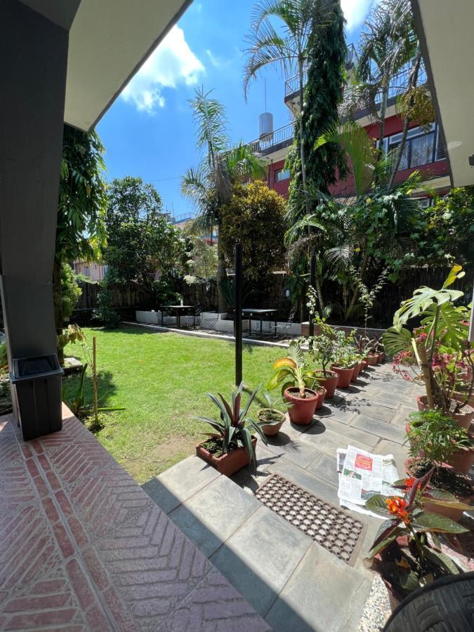 Pokhara Backpackers Hostel Exterior photo